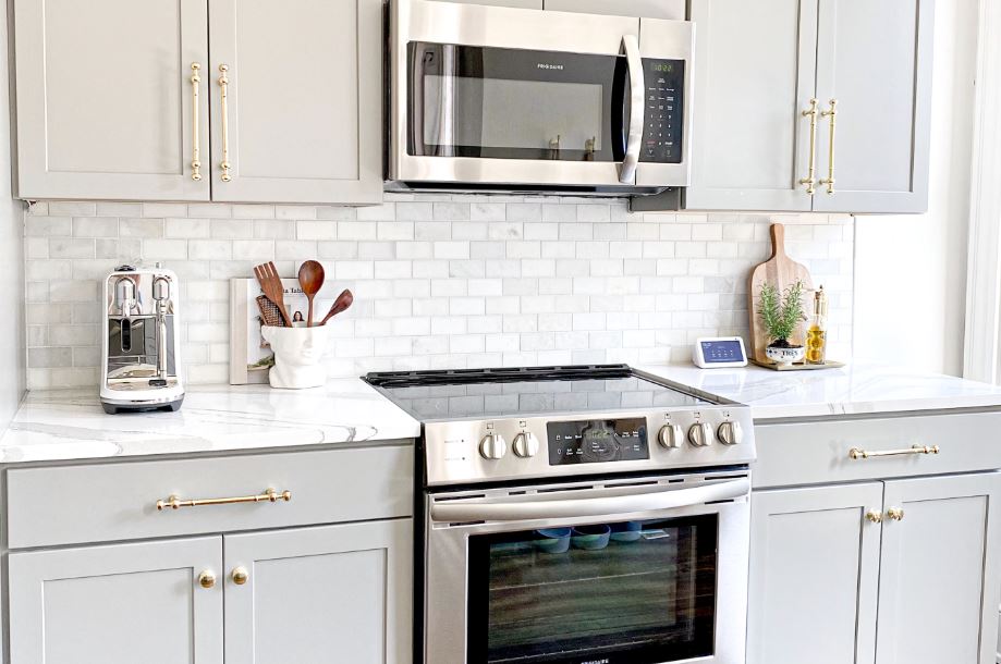 Comment nettoyer son four & son micro ondes  écologiquement ?