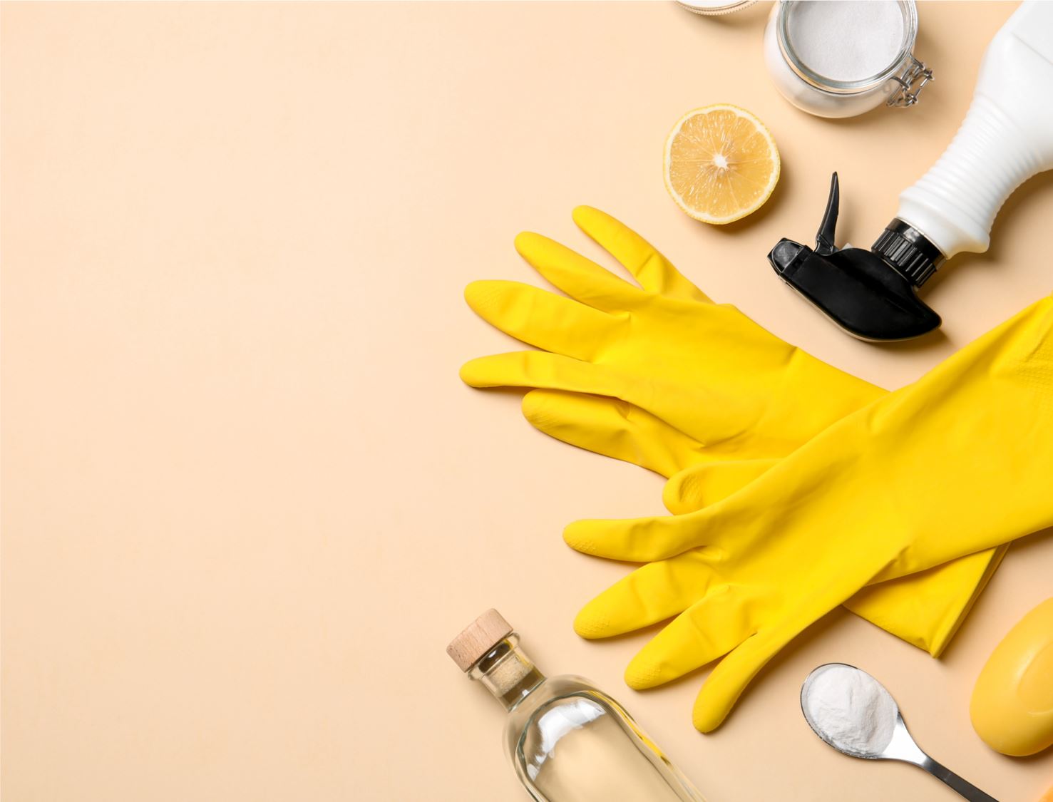 Liquide et tablettes lave-vaisselle maison : toutes les infos pour se lancer
